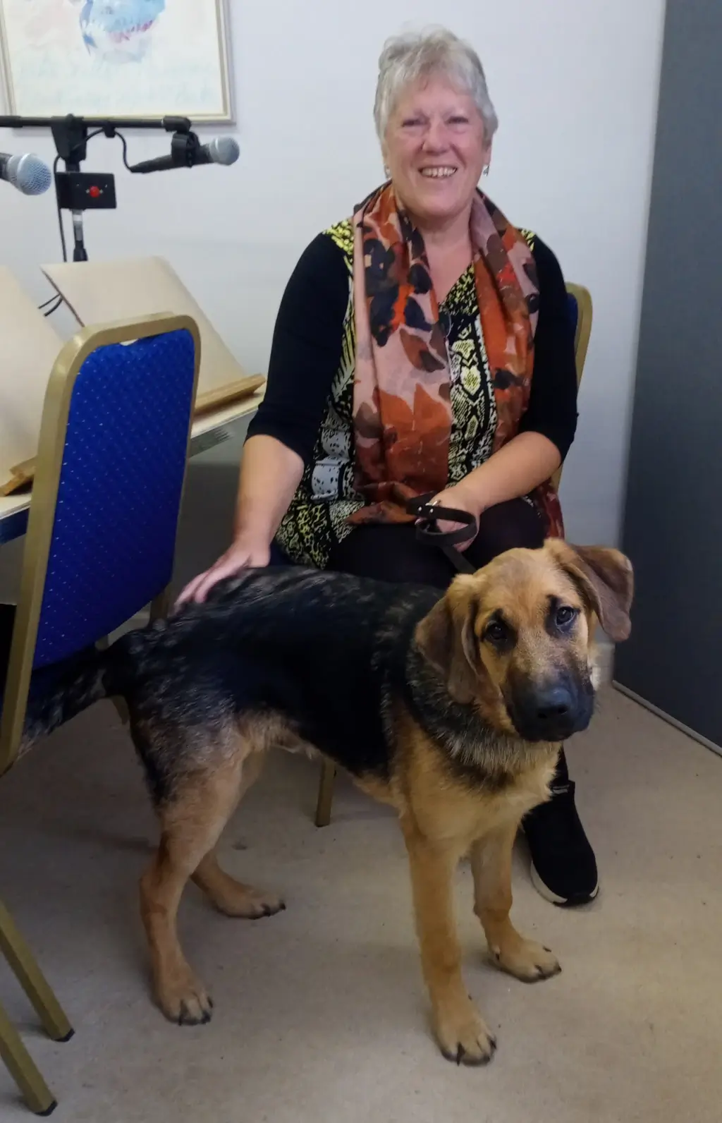 VTN Editor Judi Brazkiewicz with guide dog puppy Bunker